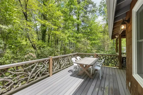477 Lance Road Cashiers NC 28717