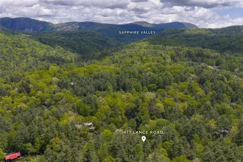 477 Lance Road Cashiers NC 28717