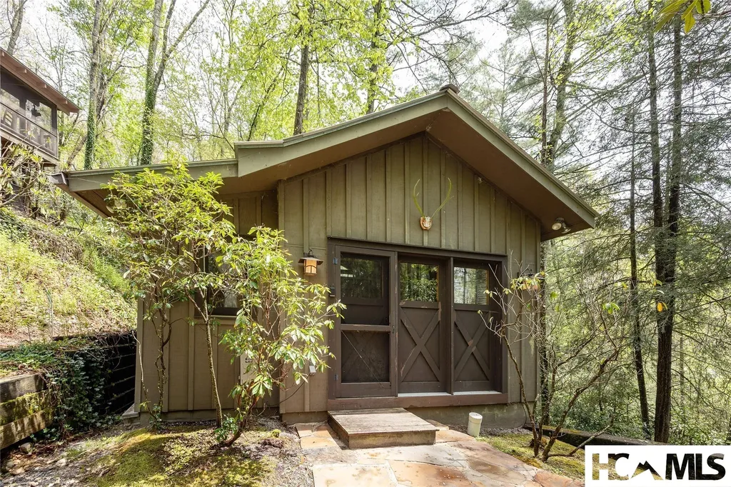 159 Webb Branch Road Highlands NC 28741