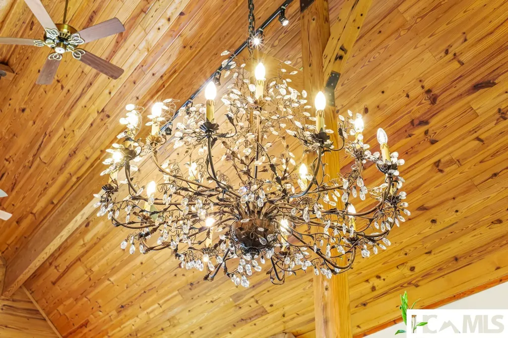 1052 Toxaway Drive Lake Toxaway NC 28747