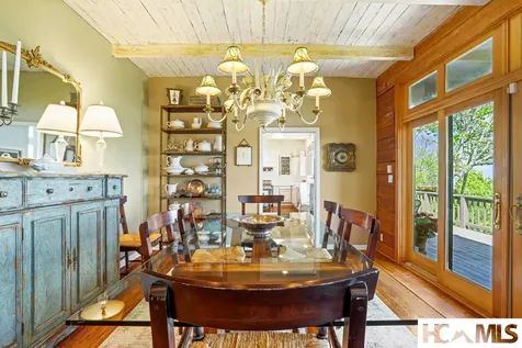 1052 Toxaway Drive Lake Toxaway NC 28747