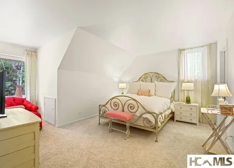 1052 Toxaway Drive Lake Toxaway NC 28747