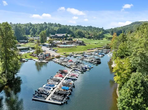 1052 Toxaway Drive Lake Toxaway NC 28747