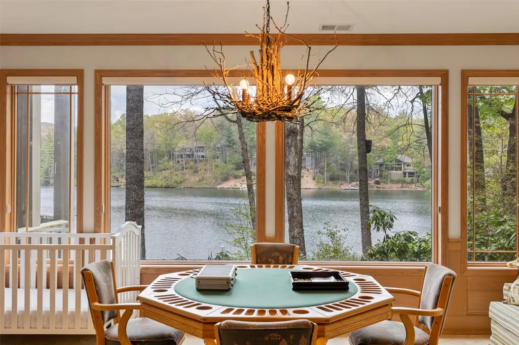 280 Club Drive Sapphire NC 28774