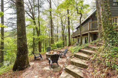 135 Wheatstone Drive Glenville NC 28736