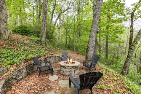 135 Wheatstone Drive Glenville NC 28736