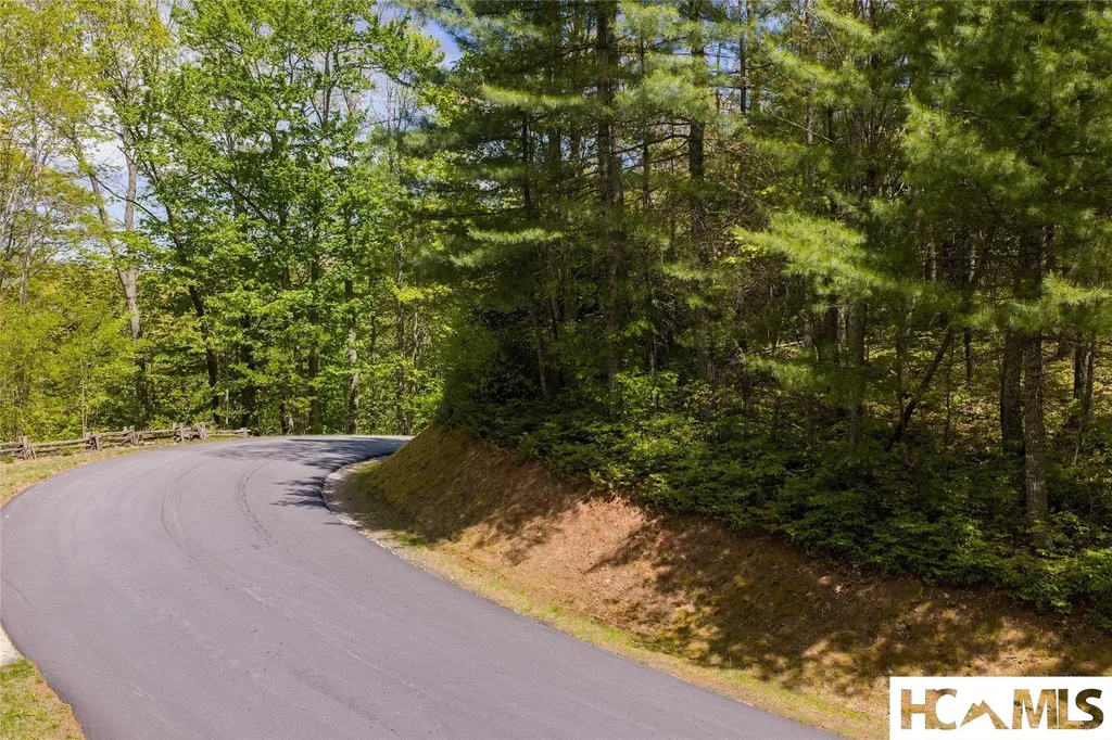 Lot 36 New Settler's Way Glenville NC 28736