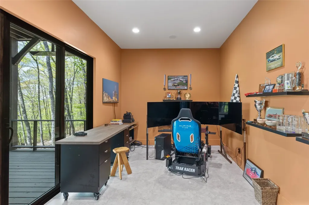 450 Springwater Road Glenville NC 28736