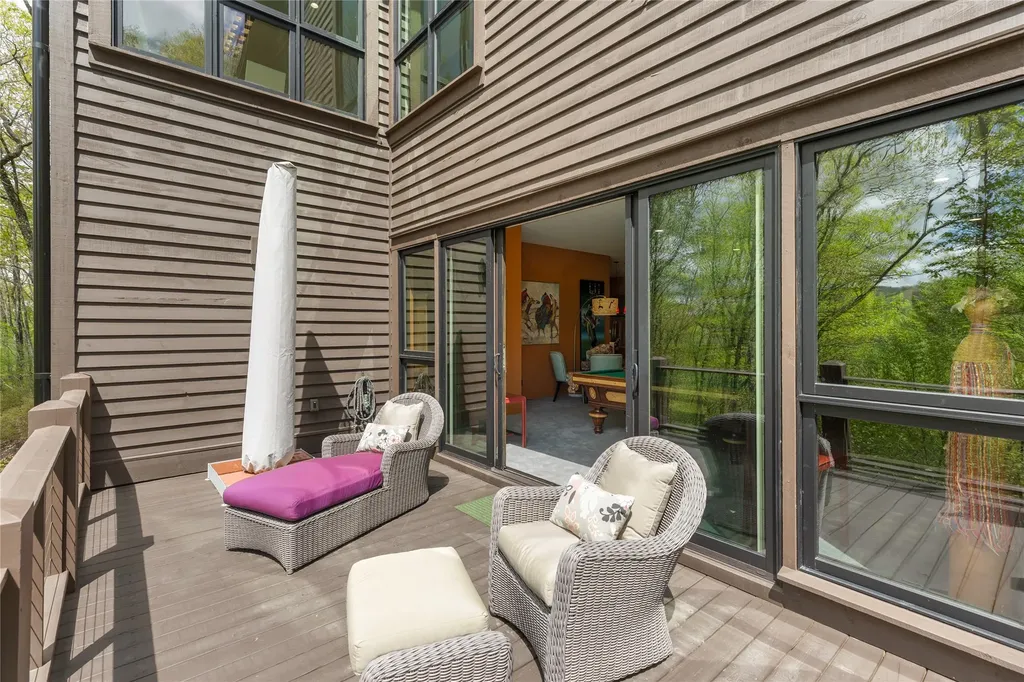 450 Springwater Road Glenville NC 28736