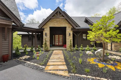 450 Springwater Road Glenville NC 28736