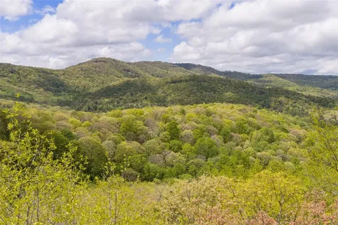 450 Springwater Road Glenville NC 28736