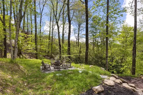 450 Springwater Road Glenville NC 28736