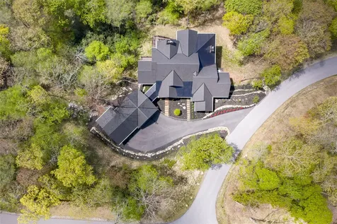 450 Springwater Road Glenville NC 28736
