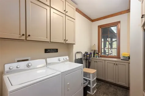 601 Hawk Mountain Road Lake Toxaway NC 28747