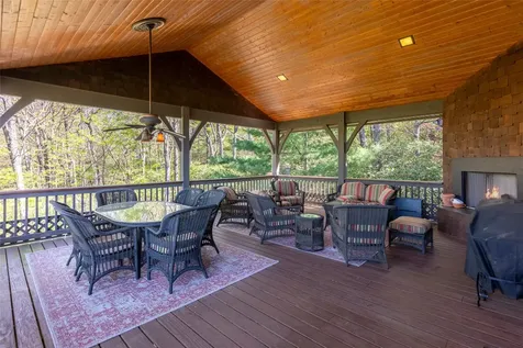 601 Hawk Mountain Road Lake Toxaway NC 28747