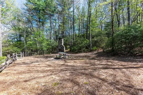 601 Hawk Mountain Road Lake Toxaway NC 28747