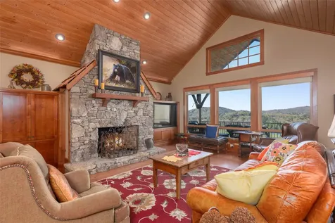 601 Hawk Mountain Road Lake Toxaway NC 28747