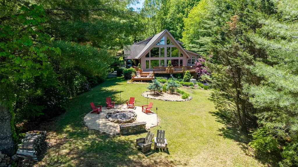 321 Woods Mountain Trail Cullowhee NC 28723