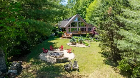 321 Woods Mountain Trail Cullowhee NC 28723