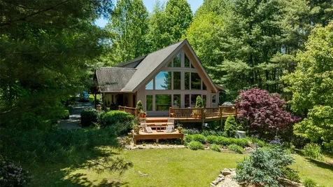 321 Woods Mountain Trail Cullowhee NC 28723
