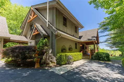321 Woods Mountain Trail Cullowhee NC 28723