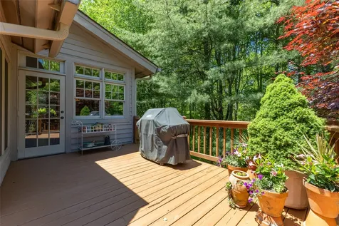 321 Woods Mountain Trail Cullowhee NC 28723