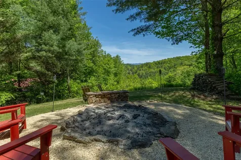 321 Woods Mountain Trail Cullowhee NC 28723