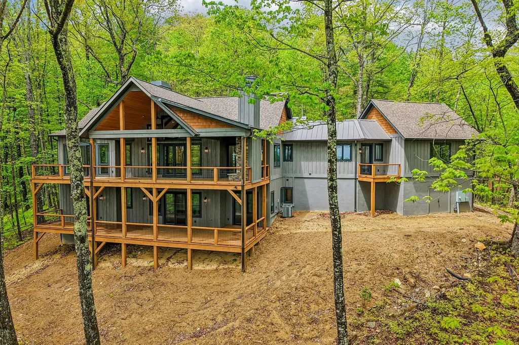 305 Easy Springs Road Sapphire NC 28774