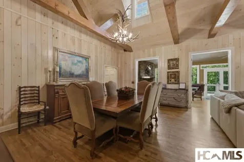 26 Valentine Lane Highlands NC 28741