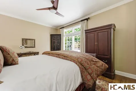 26 Valentine Lane Highlands NC 28741