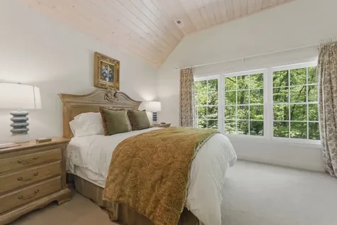 26 Valentine Lane Highlands NC 28741