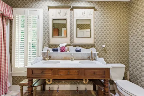 26 Valentine Lane Highlands NC 28741