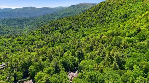 26 Valentine Lane Highlands NC 28741