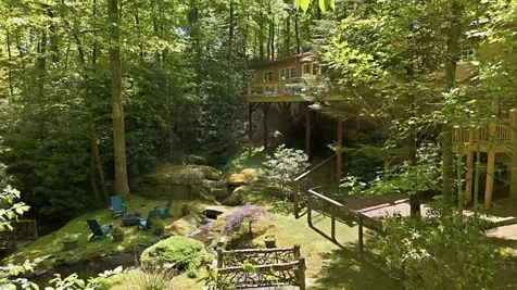 26 Valentine Lane Highlands NC 28741