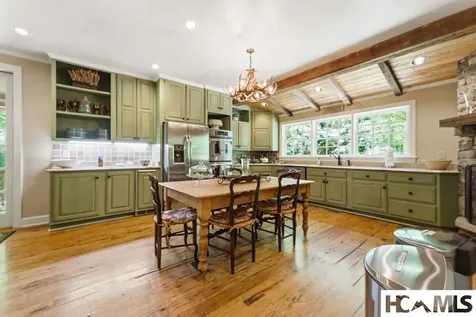 26 Valentine Lane Highlands NC 28741