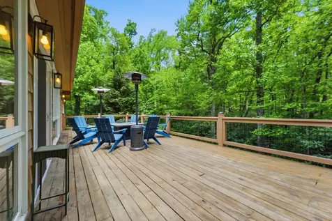 26 Valentine Lane Highlands NC 28741