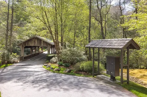 133 Horseshoe Bend Lane Cullowhee NC 28723