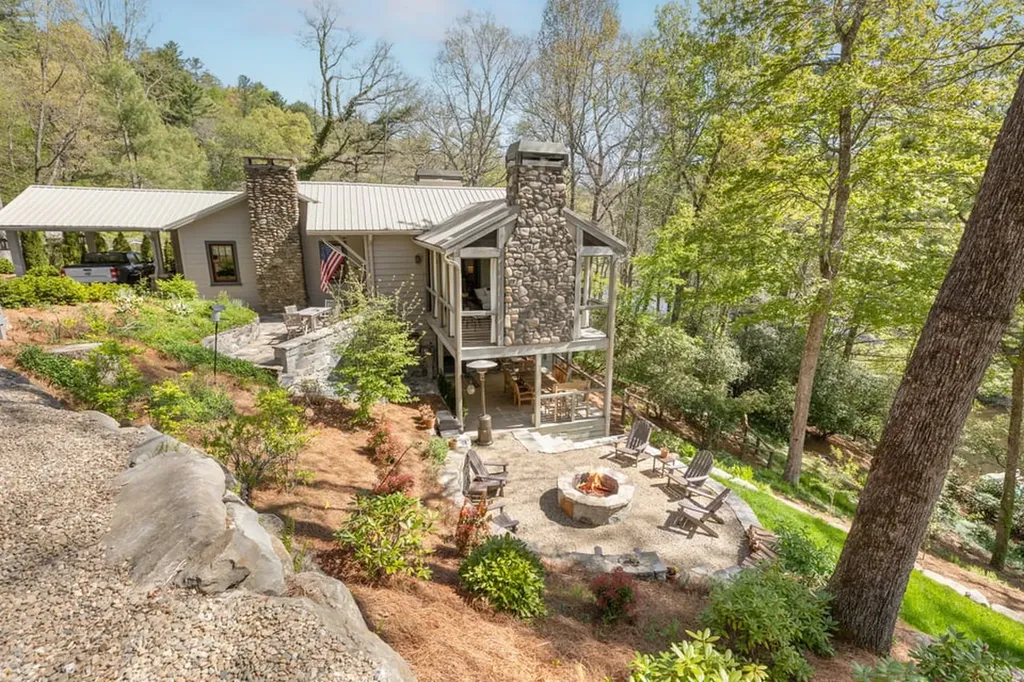 311 Sequoyah Drive Highlands NC 28741