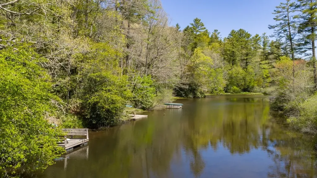 311 Sequoyah Drive Highlands NC 28741