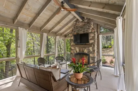 311 Sequoyah Drive Highlands NC 28741