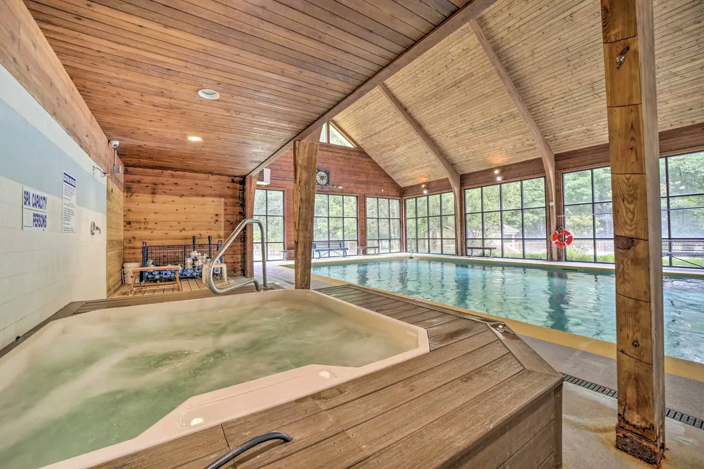 407 Overlook Road Sapphire NC 28774