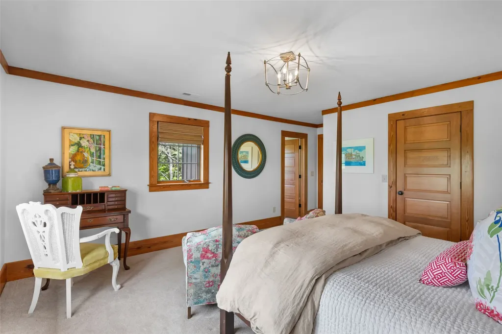 536 Hawk Mountain Road Lake Toxaway NC 28747