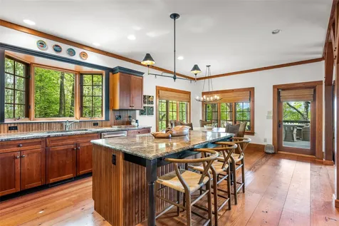 536 Hawk Mountain Road Lake Toxaway NC 28747
