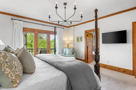 536 Hawk Mountain Road Lake Toxaway NC 28747