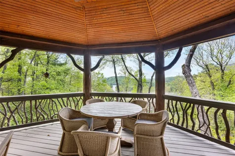 536 Hawk Mountain Road Lake Toxaway NC 28747