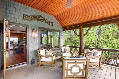 536 Hawk Mountain Road Lake Toxaway NC 28747
