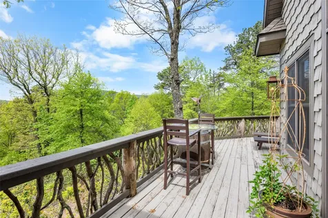 536 Hawk Mountain Road Lake Toxaway NC 28747