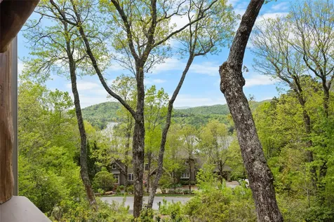 536 Hawk Mountain Road Lake Toxaway NC 28747