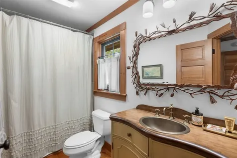 536 Hawk Mountain Road Lake Toxaway NC 28747