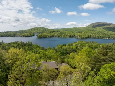 536 Hawk Mountain Road Lake Toxaway NC 28747